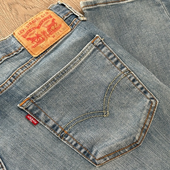 Mens Levis 541 denim jeans - Size 32 x 30 - Picture 6 of 6